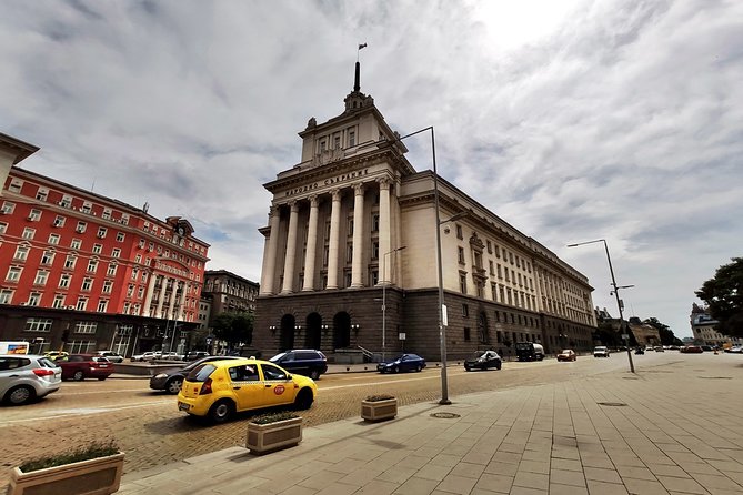 Rent Electric Car In Bulgaria - Rental Availability and Pricing