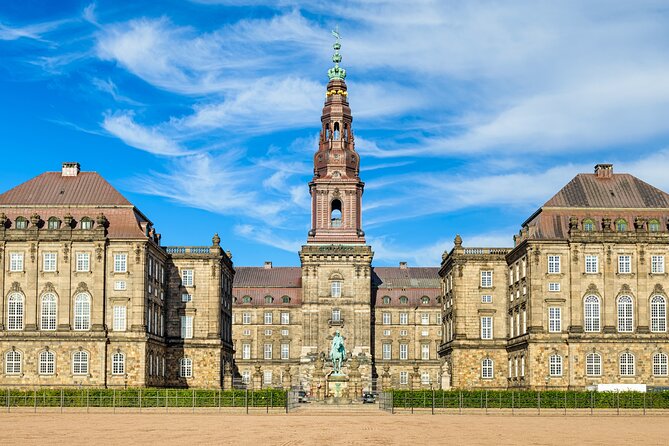 Replaced: Grand Bike Tour of Copenhagen Old Town, Attractions - Meeting Point and End Point
