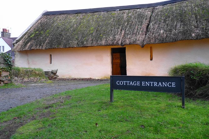 Robert Burns Tour - Literary Insights at Burns Museum