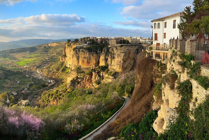 Ronda Guided Tour - Taking in Andalusian Culture