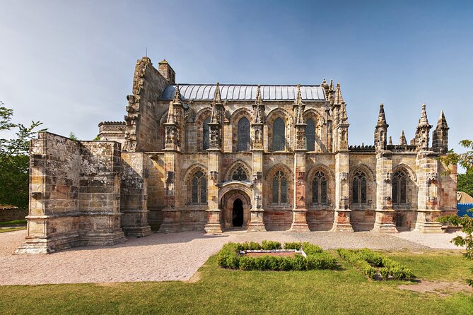 Rosslyn Chapel & The Scottish Borders Private Guided Tour - Visiting the Scottish Borders