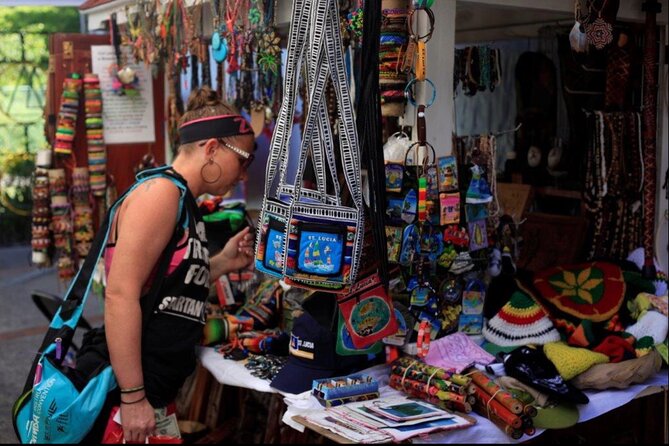 Saint Lucia Shopping Therapy Experience - Meeting and Pickup Details