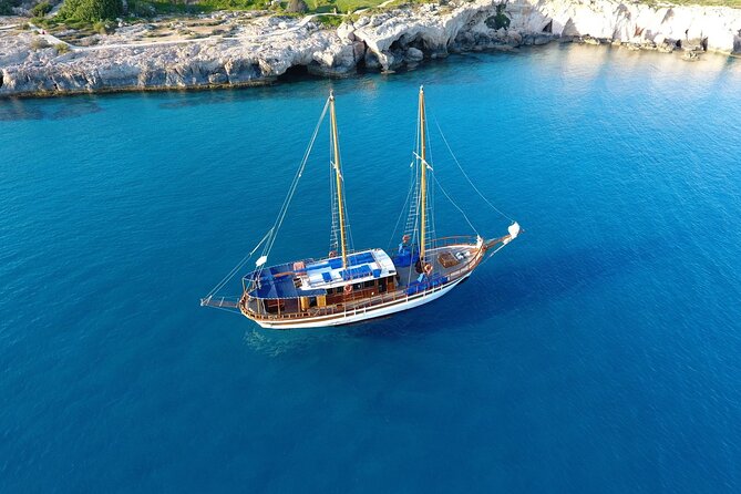 San Antonio Premier Sunset Adults Only Cruise From Protaras - Inclusions and Amenities