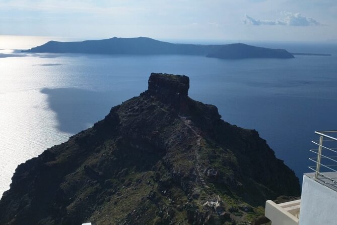 Santorini Coastal Excursion: Oia Highlights for Cruise Guests - Transportation and Meeting