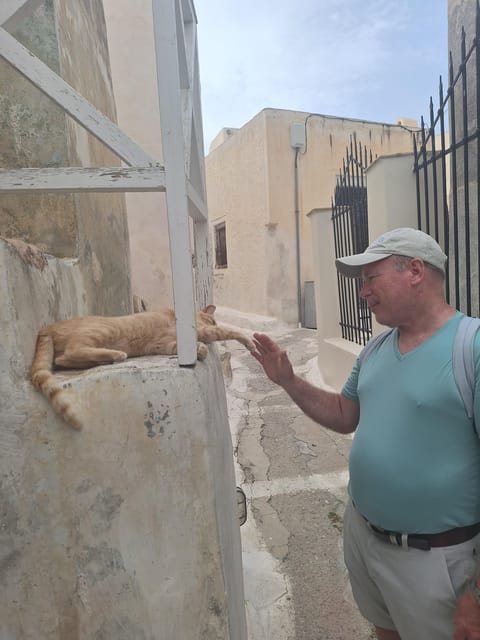 Santorini: Three Villages and Three Castles Hiking Tour - Itinerary Highlights