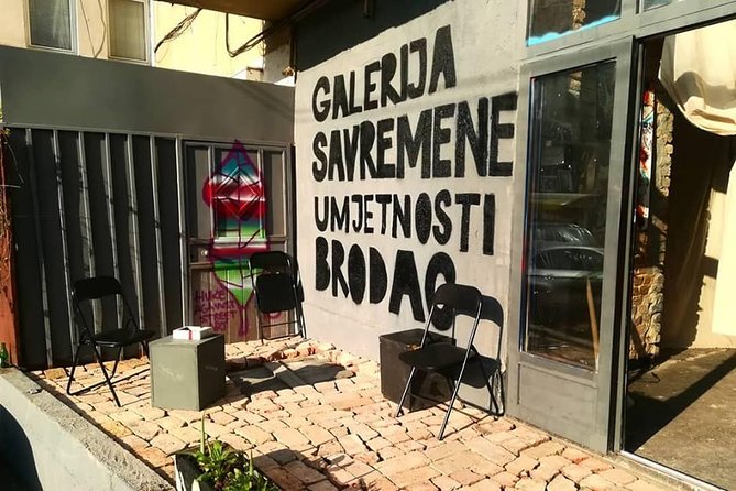 SARAJEVO CONCEPTUAL ART TOUR (Galleries, ART and Arhitecture) - Guided Experience