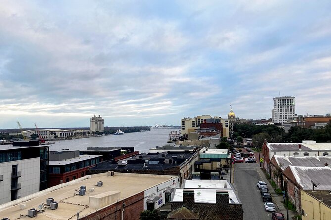 Savannah Bar Crawl by the Bridge - Highlights of the Bar Crawl