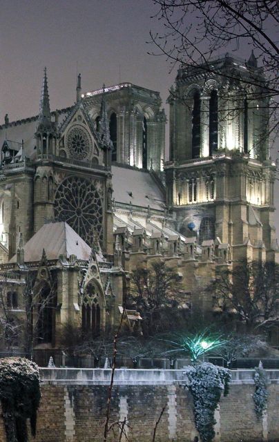 Secret Paris Guided Tour: The Hidden Heart of Paris - Tour Experience