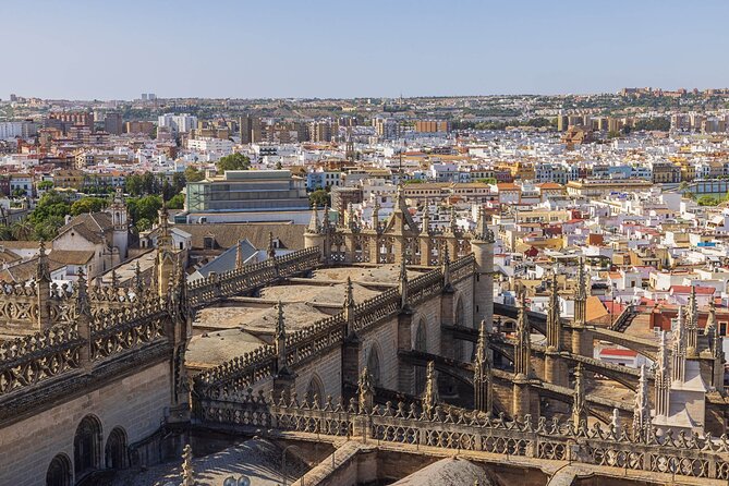 Self-Guided Audio Tour to Seville City - Admiring Plaza De España