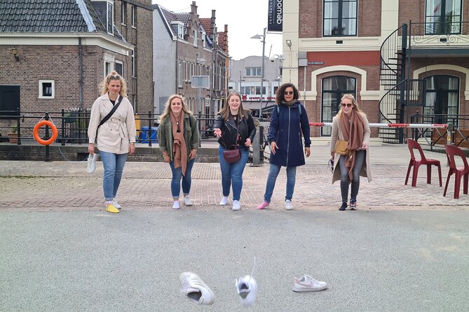 Self-Guided Interactive Walking Tour in the Centre of Zaandam - Interactive Tour Experience