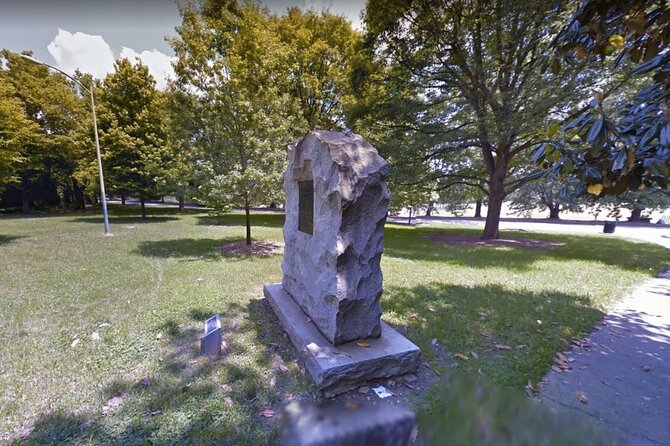 Self-Guided Scavenger Hunt: Finding Peace in Piedmont Park - Accessibility Features
