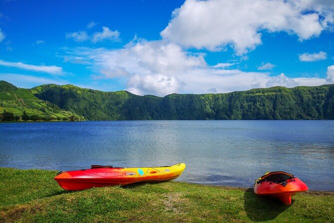 Sete Cidades Kayak Rental - Safety Precautions and Equipment