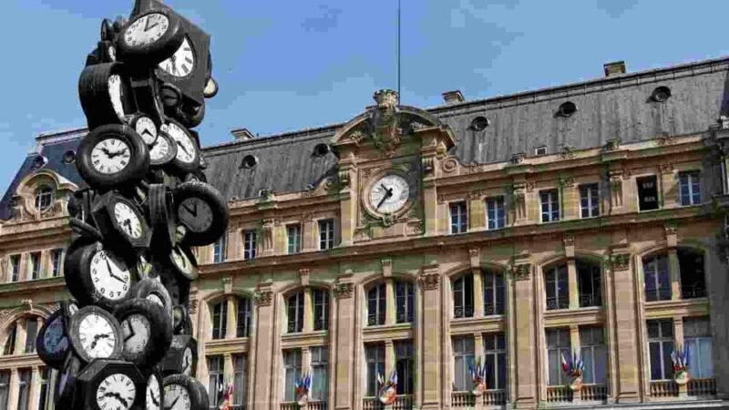Shopping and Backstage Tour of the Palais Garnier 6-20 People - Tour Pricing