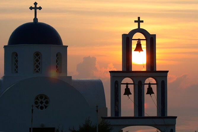 Shore Excursion Santorini, 3 Bells, Oia, Megalochori & Beach Time - Included Services