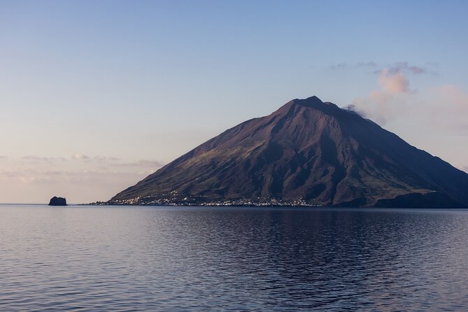 Sicilian Carousel & Aeolian Tour - Exploring Catania