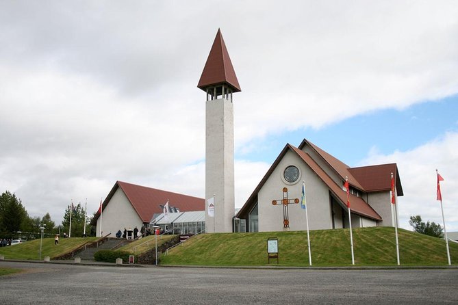 Silver Circle & West Iceland. Private Day Tour - Natural Wonders of West Iceland