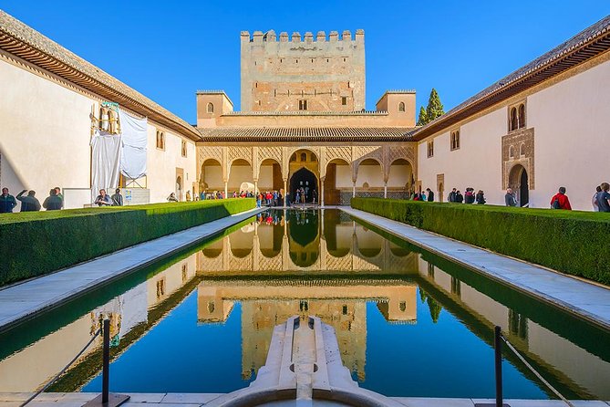 Skip the Line: Alhambra Palace and Generalife Gardens Private Guided Tour - Highlights of the Tour