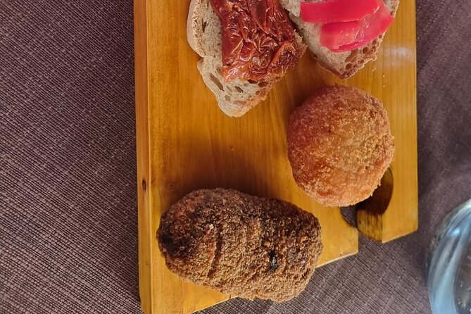 Slow Wine & Tartufo Gelato Tasting Experience - Transportation Details