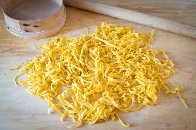 Small Group Market Tour and Cooking Class in Cava Dei Tirreni - Homemade Pasta Preparation