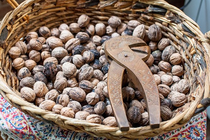 Small Group Market Tour and Cooking Class in Gubbio - Market Tour and Cooking Class