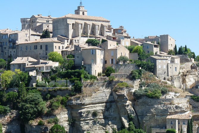 Small Group Marseille Shore Excursion: Luberon Villages Tour - Guide Performance and Expertise