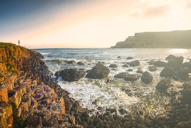 (Small Group) Shore Tour From Belfast: Giants Causeway and Belfast Day Trip - Transportation and Amenities