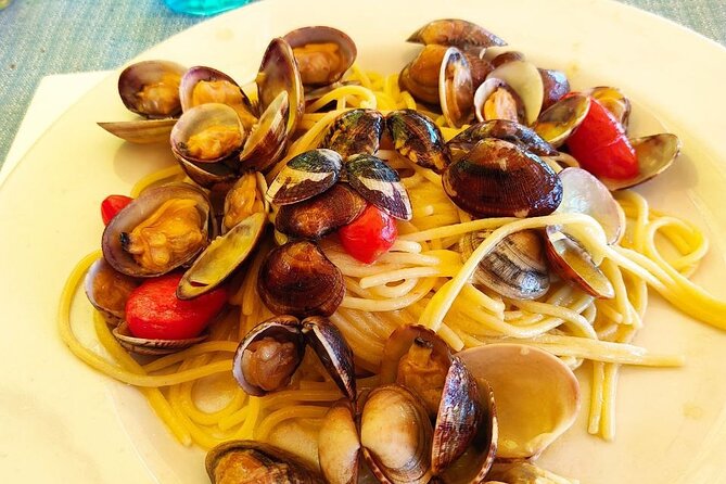 Small-Group Street Food Tour in Naples - Highlights of the Experience