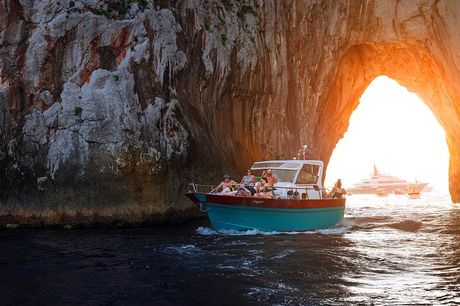 Small-Group Sunset and Evening Boat Tour of Capri - Important Information