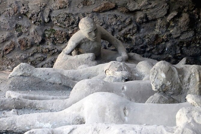 Small-Group Tour in Pompeii With a Real Archeologist, Ticket Included - Inclusions and Cancellation Policy