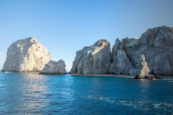 Snorkel Tour to Pelican Rock by Glass-Bottom Boat With Souvenir Photos - Tour Inclusions