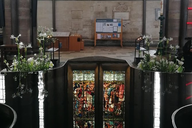 Southampton Shore Excursion: Magna Carta, Salisbury, Bath and Stonehenge - Pickup and Drop-off Details