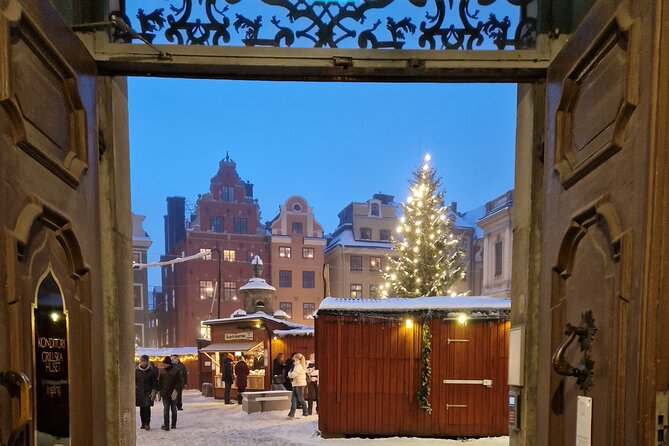 Stockholm Old Town Magic Christmas Walk - Mulled Wine and Traditional Treats