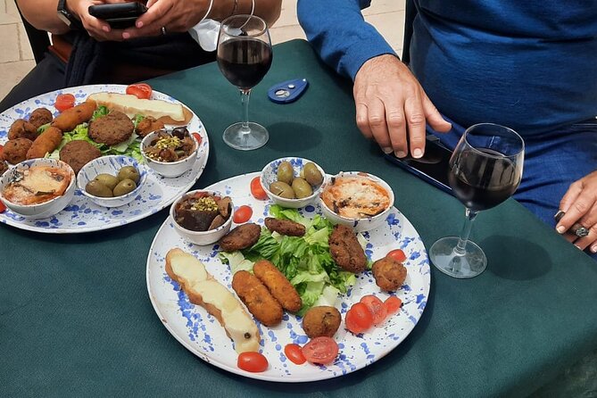 Street Food Tour and Guided Tour of Ortigia - Whats Included
