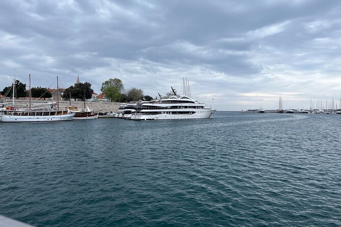 Summer Boat Adventure - 4 Hours With 3 Different Swimming Spots - Convenient Meeting & Ending Point
