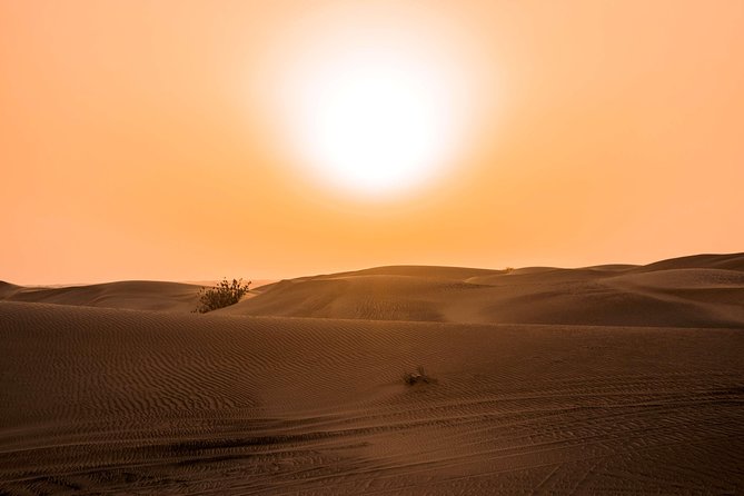 Sundowner Desert Safari and Dinner - Pickup and Meeting Details