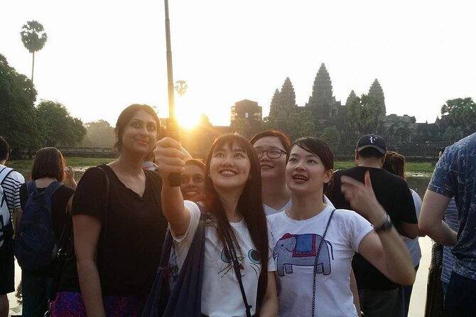 Sunrise in Angkor and Banteay Srei Private Tour - Itinerary Overview