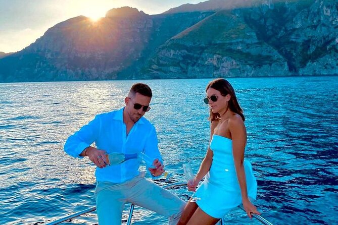 Sunset Tour by Private Boat From Positano, Praiano or Amalfi - Boat Features