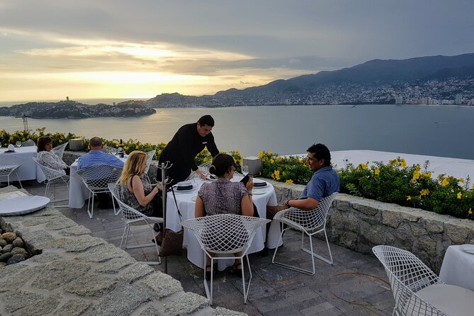 Super DeLuxe Bella Vista Dinner &1 Drink +2 Drinks at CliffDivers - Menu Details
