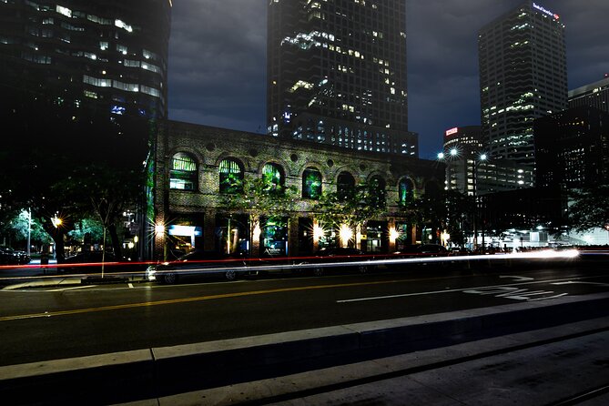 Tampa Terrors Boos and Booze Haunted Pub Crawl - Inclusions and Accessibility