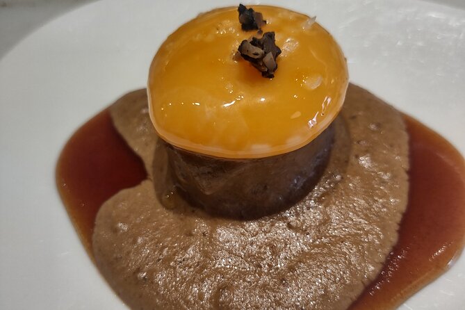 Tapas & Beyond: Private Tour With Professional Chef in Seville - Tapas Tasting Experience