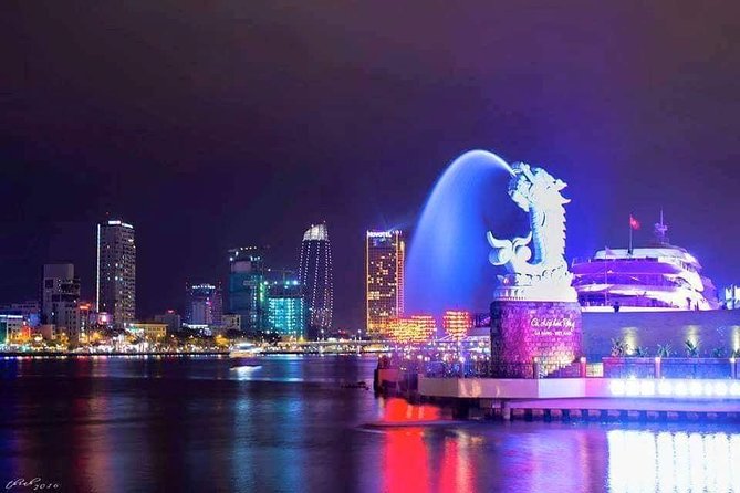 Tasty Vietnam Dinner on Bamboo Dragon Cruise/Yatch By Champa Show - Entertainment Features