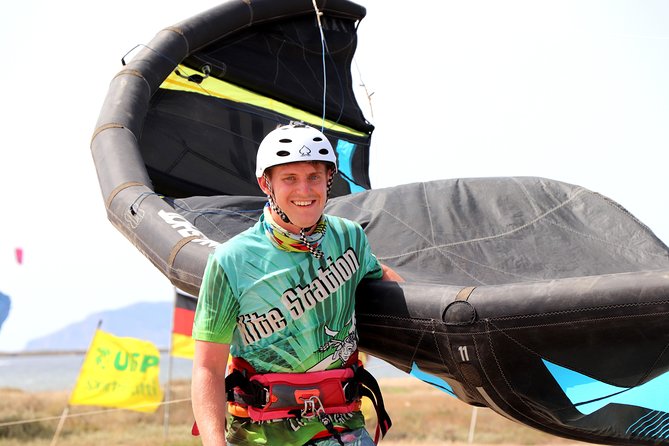 Test Lesson- Check if You Are Interested in Kitesurfing - Meeting Point and Parking