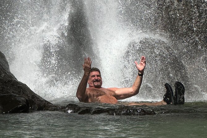 The Best Half Day of Your Life! Luxury Road to Hana Private Tour - Meeting and Return Details