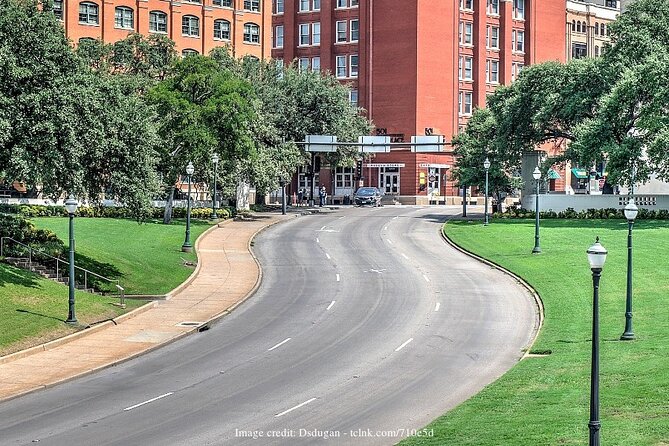 The Best of Dallas: Private Half-Day Tour Including Reunion Tower - Meeting and Transportation