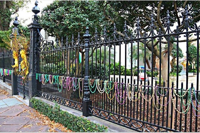 The Big Easy Insider Tour: The Locals Experience - Exploring Bourbon Street and the French Quarter