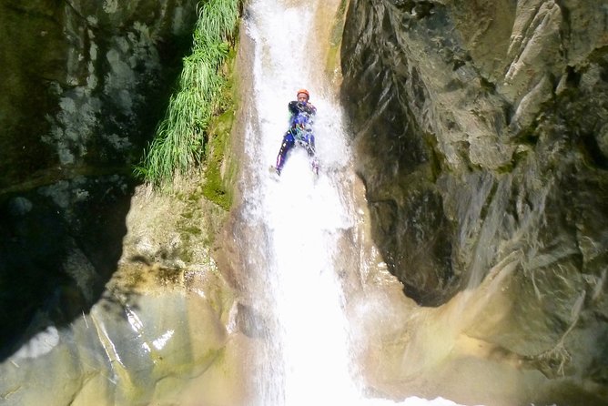 The Canyon Shirt Review: Adventure Awaits - Gear Up for Adventure