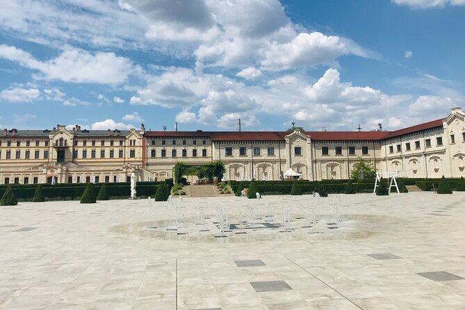The Castle Mimi Wine Private Tour With Tasting - Traveler Photos Showcase Tour Experience