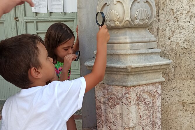 The Hunt of the Olympian Gods, Scavenger Hunt for Families, Prive - Facilitator Expertise