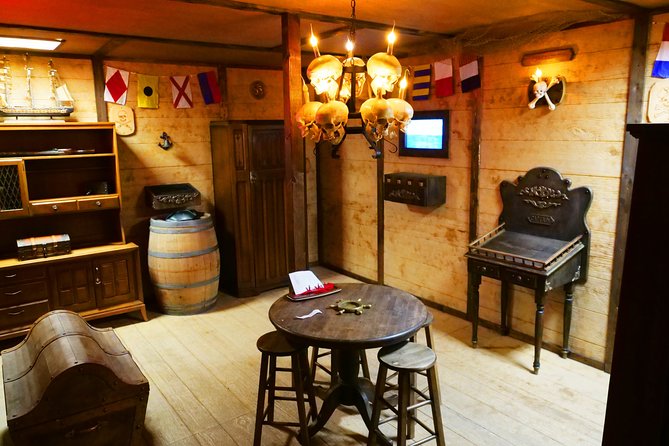 The Pirate Adventure Escape Room - Captivating Treasure Hunt