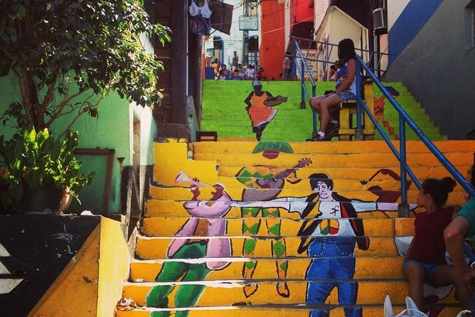 Tour Favela Santa Marta - Tour Itinerary and Highlights